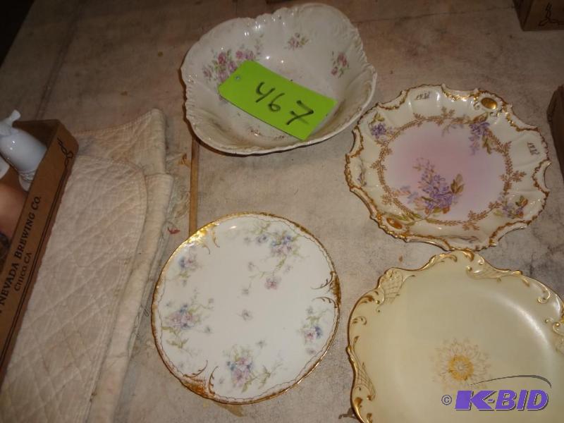 lot 467 image: Lot of French fine China Decorative pieces...