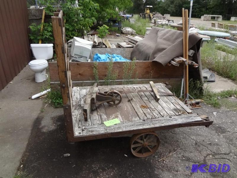 lot 469 image: Railroad Cart...