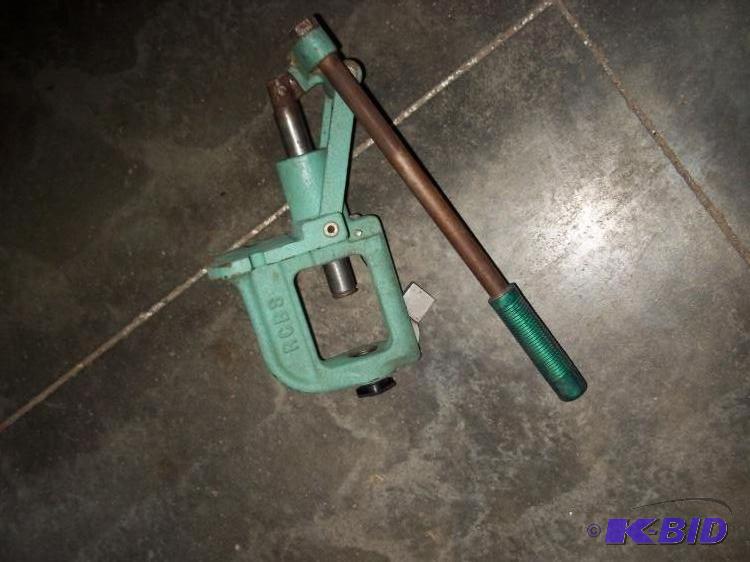 lot 103 image: Reloader...