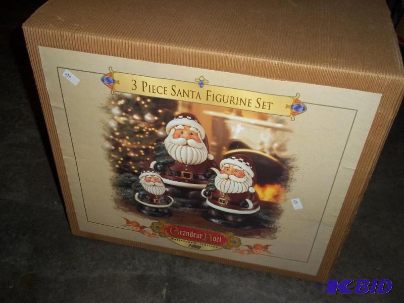 lot 111 image: Santa Figurine Set...