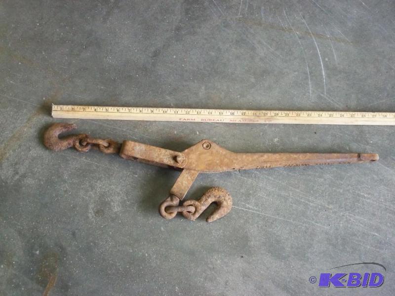 lot 18 image: Chain Binder...