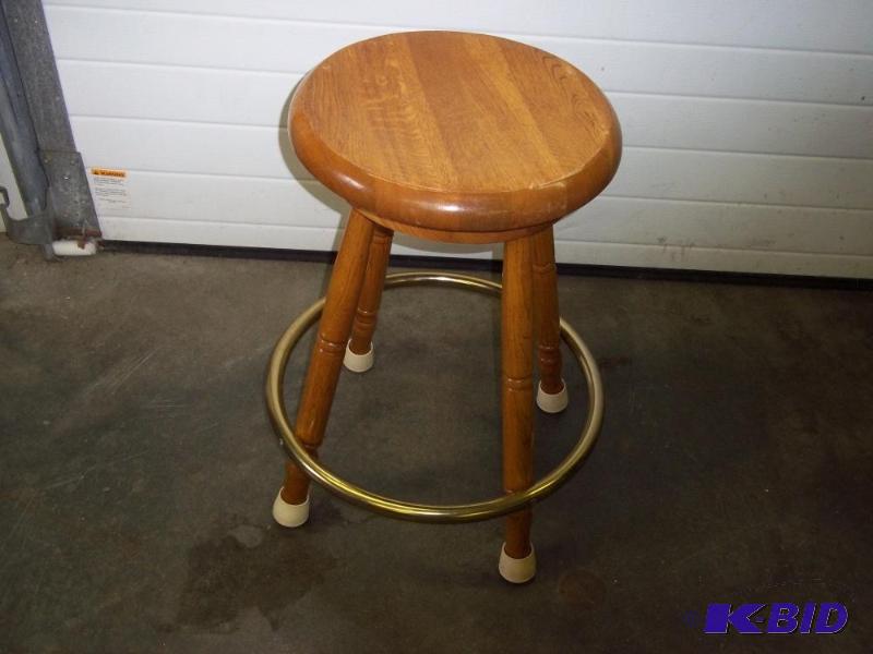 lot 201 image: Wood Stool...