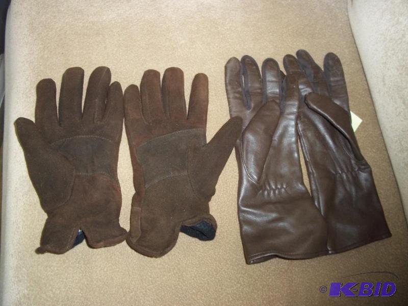 lot 217 image: 2 Pair of Gloves...