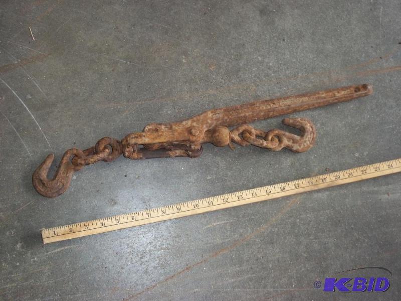lot 22 image: Chain Binder...