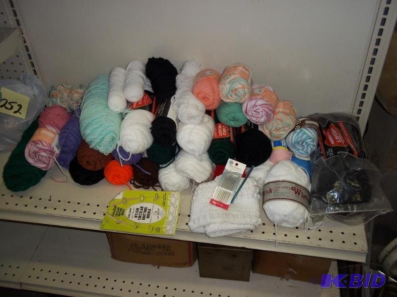 lot 254 image: Lot of Yarn...