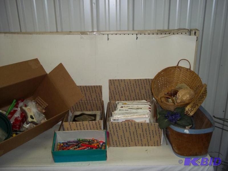 lot 347 image: Lot of patterns, color crayons, and baskets...