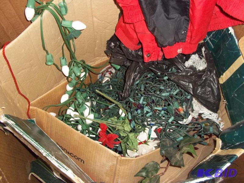 lot 354 image: Box of Christmas lights...