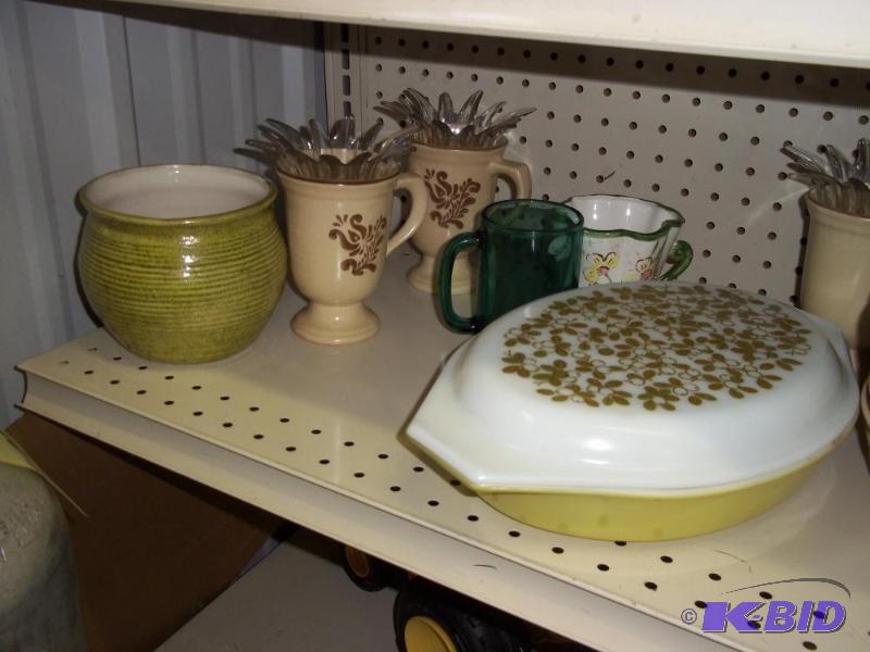 lot 359 image: Large Lot of Misc Dishes...