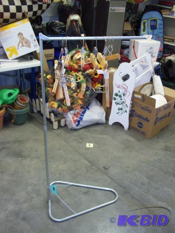 lot 83 image: Clothes Rack...