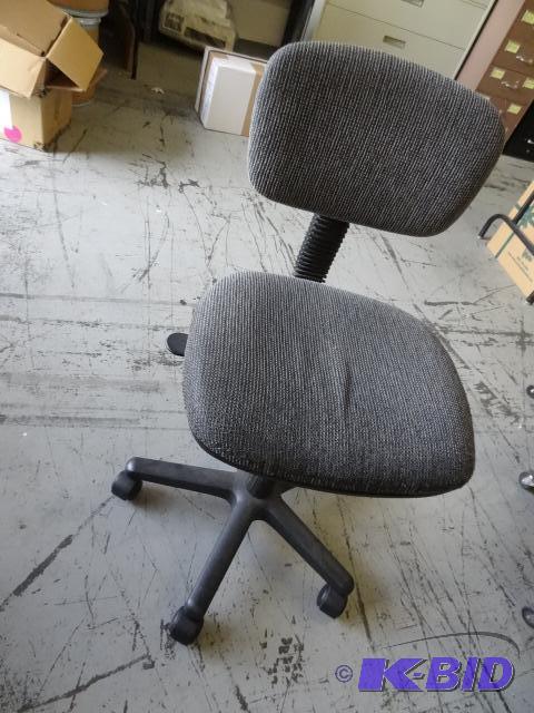 lot 107 image: Office Chair on Wheels...