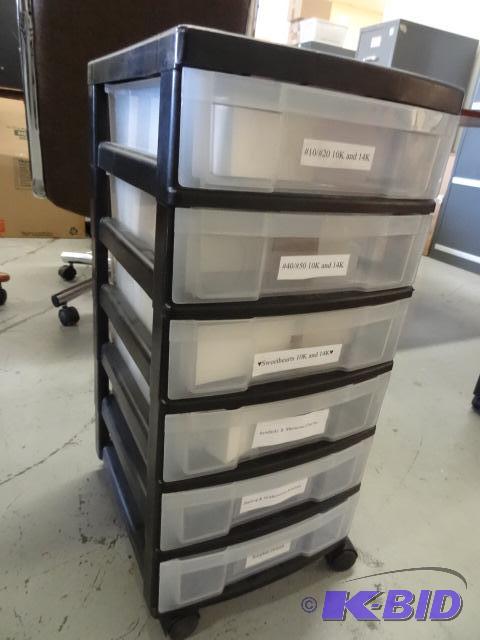 lot 133 image: 6 drawer plastic cabinet on wheels....