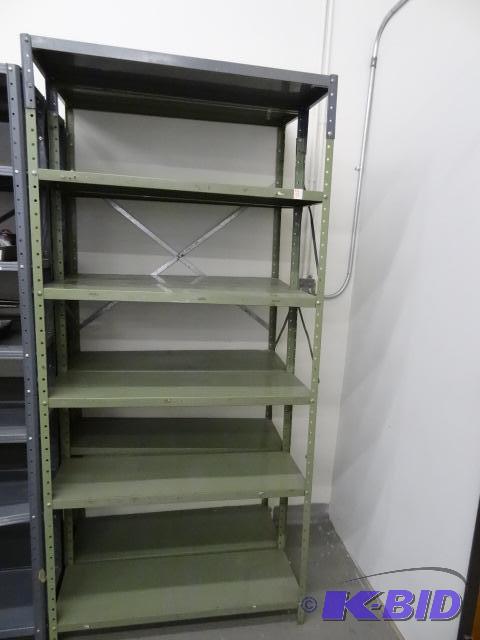lot 52 image: 36 x 24 x 76 metal shelving unit. 2 mounted t...