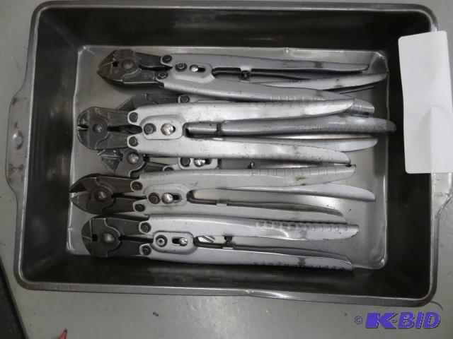 lot 58 image: Spru cutters...