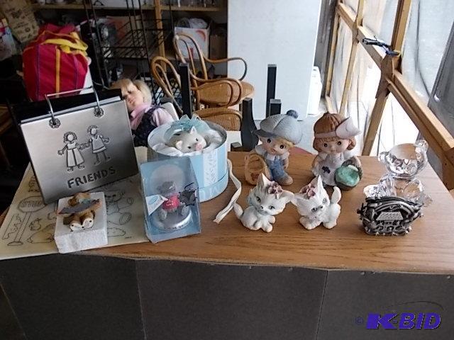 Box Lot-Pair Of Lefton Kitten Figures, Piggy ...