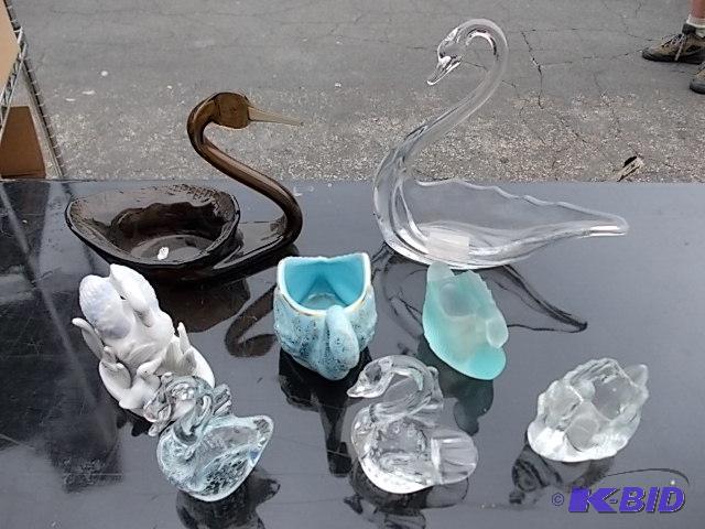 8-Glass Swan Figurines...