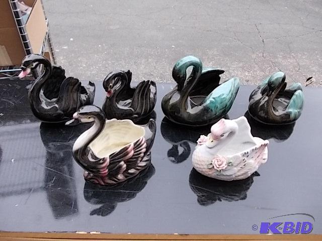 6-Ceramic Swan Figurines...