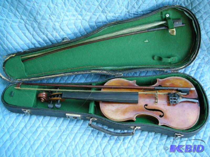 lot 52 image: Vintage violin, Youth size Micael Deconet copy