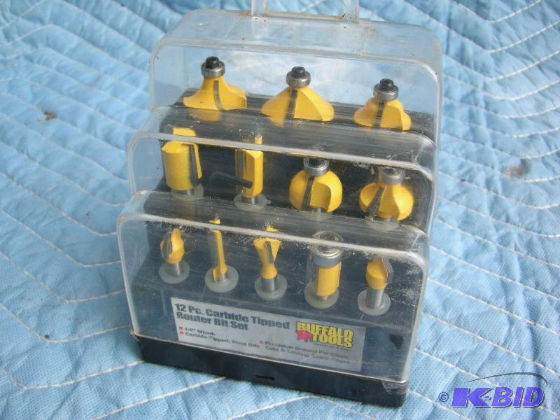 lot 71 image: Carbide Router bit set, Buffalo Tools