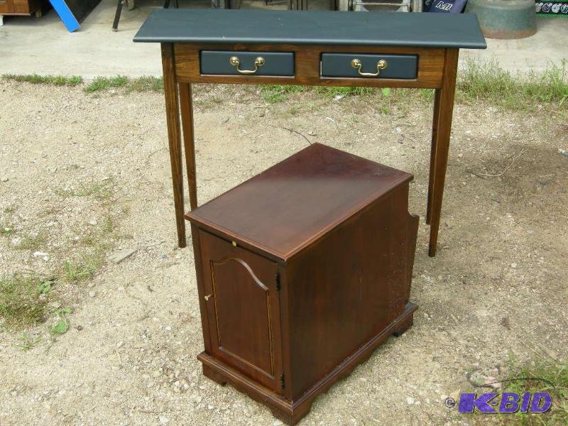 lot 98 image: Phone standmagazine rackWii storage table and narrow hall table
