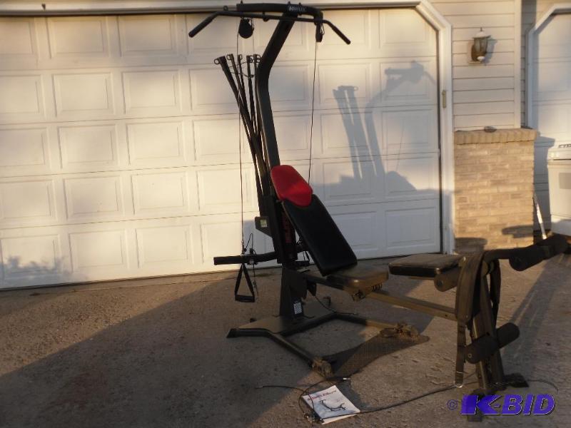 lot 118 image: Bowflex&nbspElite Home Gym System. Up to 210...