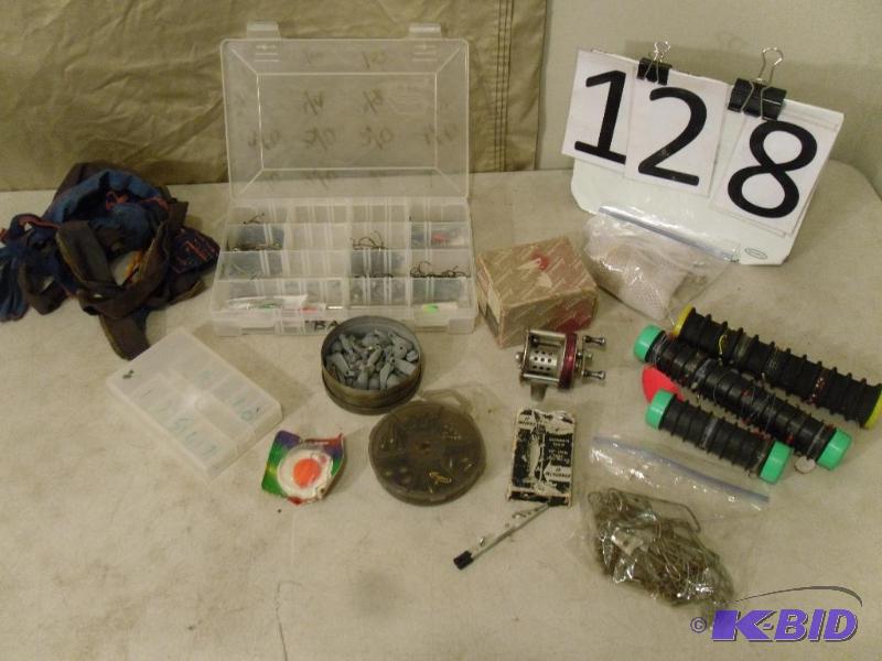 lot 128 image: Lot of Assorted Fishing Items. Lindy Rigs, Vi...