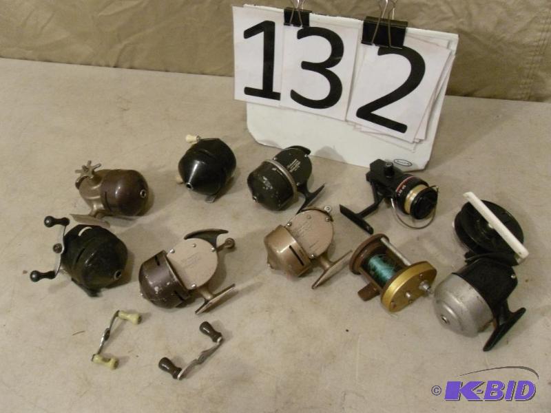 lot 132 image: Lot of Assorted Fishing Reels. Some may need ...