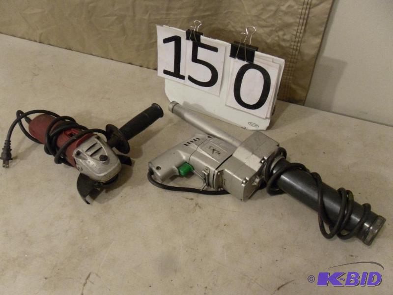 lot 150 image: Skill Electric Caulking Gun (powers on) and T...
