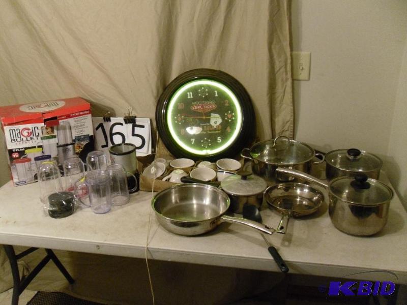 lot 165 image: Lot of Assorted Kitchen Items. Pots and Pans ...