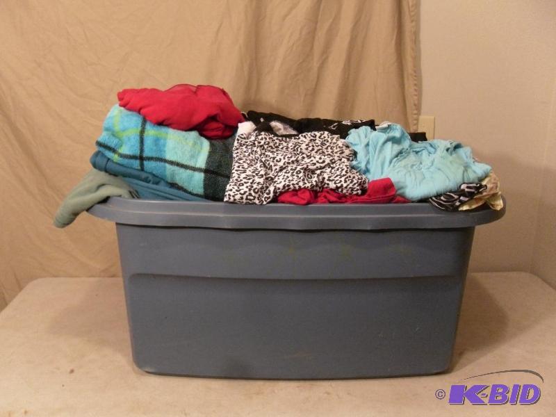 lot 183 image: Large Sturdy Tote (no lid) FULL of Assorted C...