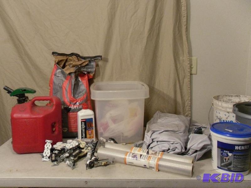 lot 186 image: Gas Can, Outlets, Henry Patch and Level (part...