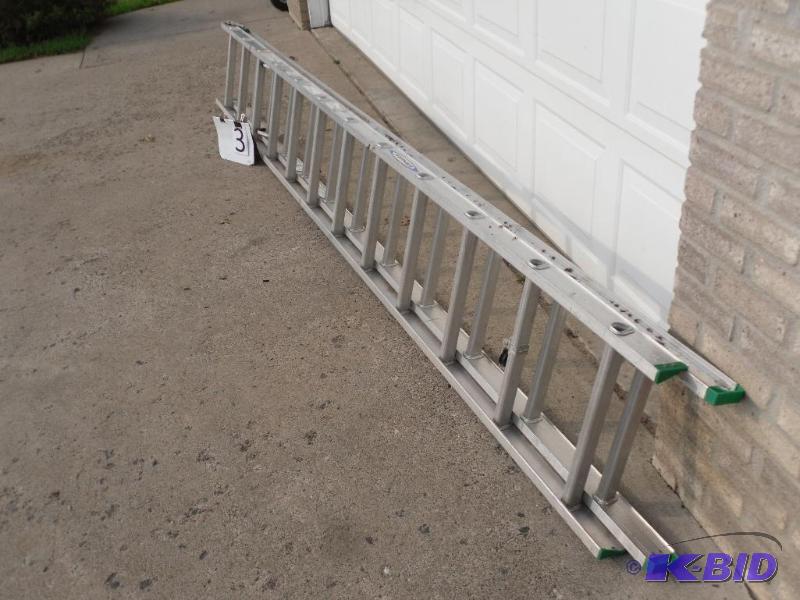 lot 3 image: Werner 24 Ft Aluminum Extension Ladder. Model...