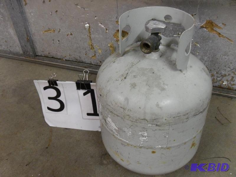 lot 31 image: 20 lb Propane Tank with New Style OPD Valve. ...