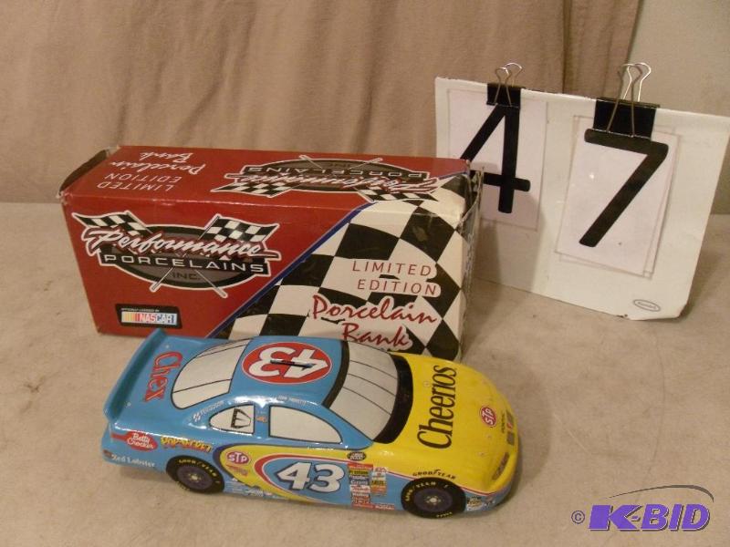lot 47 image: Nascar&nbspJohn Andretti&nbspCheerios Porce...