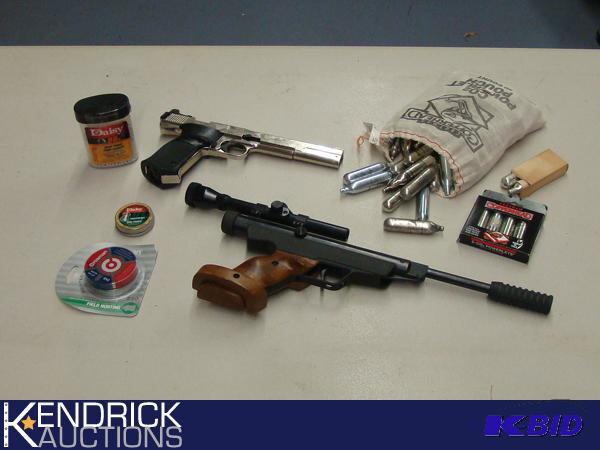Lot of BB Guns, BBs, and CO2 Cylinders