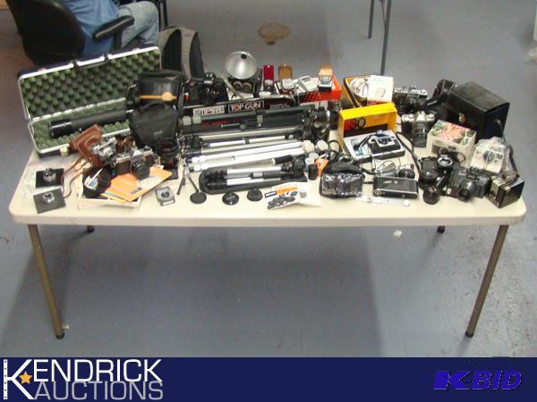 HUGE Lot of Vintage Cameras, and Photography Accessories