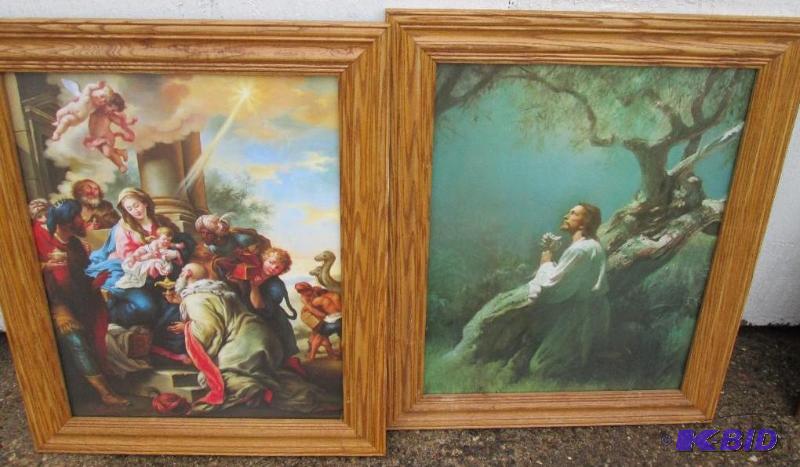 2 Jesus prints- praying and Jesus as a baby( ...