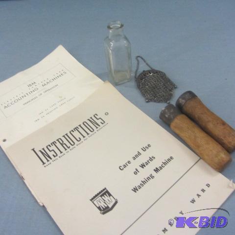 lot 109 image: Vintage Collectibles