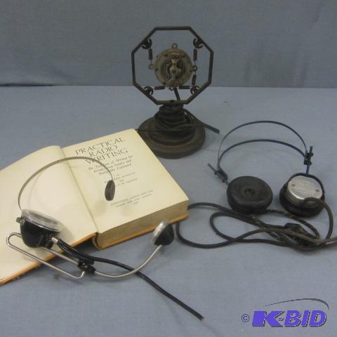 lot 12 image: Vintage Radio Components