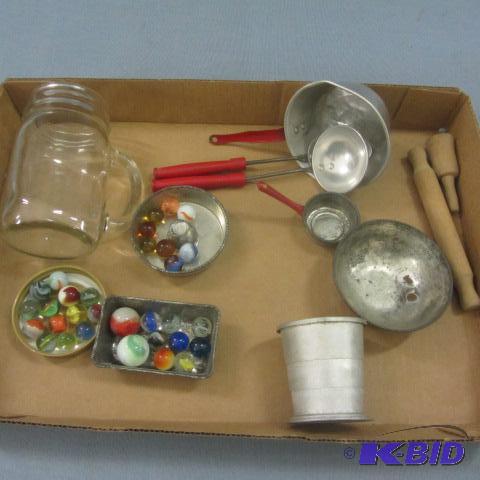 lot 13 image: Marbles, Childrens Toys