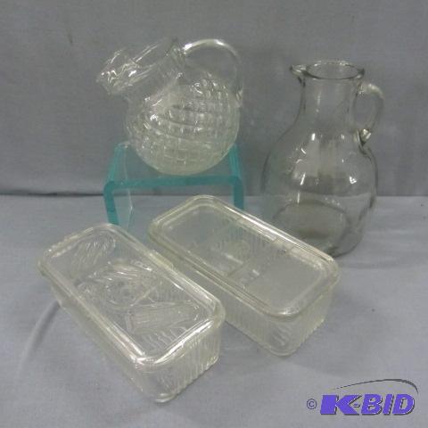 lot 32 image: Frig Dishes, Pitchers