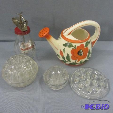 lot 38 image: Floral Fun