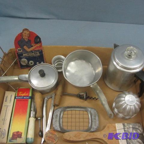 lot 50 image: Aluminum Collectibles