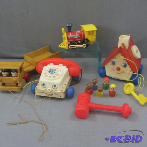 lot 93 image: Fisher Price Pull Toys