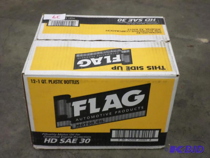 lot 39 image: (1) Case Flag SAE-30 Motor Oil (12 Quarts)...
