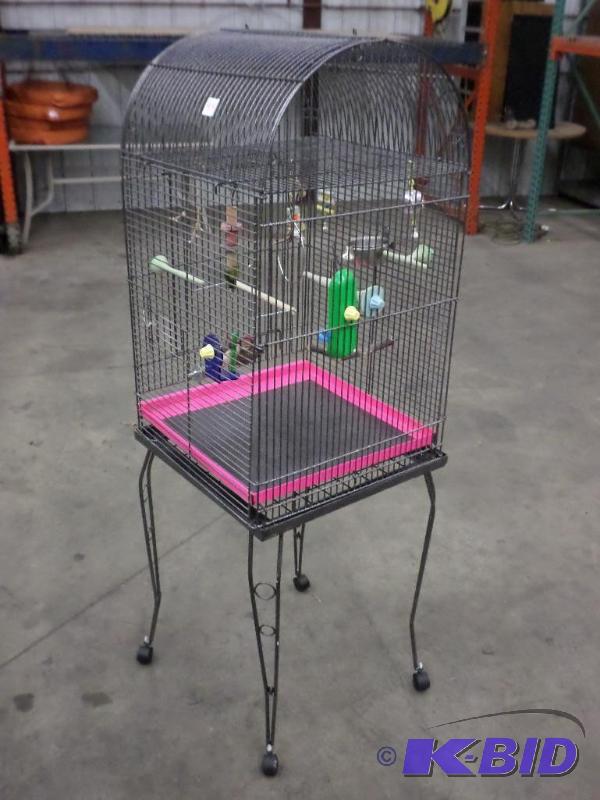 lot 49 image: 18&quotx18" Rolling Parrot Cage Set...