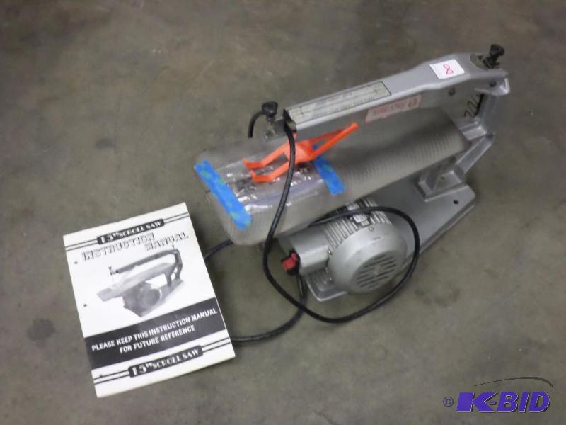 lot 8 image: 120Volt 15" Scroll Saw...
