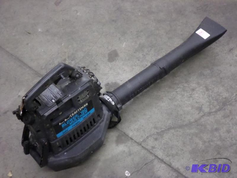 lot 81 image: Craftsman Handheld BlowerVac...