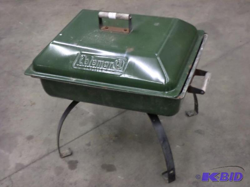 lot 85 image: Coleman BBQ Camp Grill...