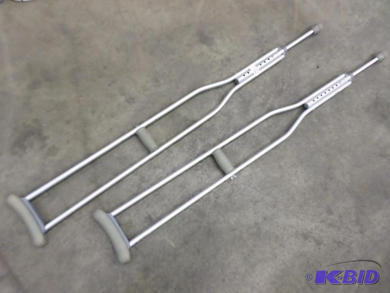 lot 91 image: Set Of Aluminum Crutches...