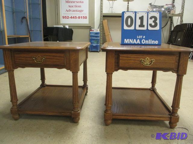 lot 13 image: Pair of End Tables Wood